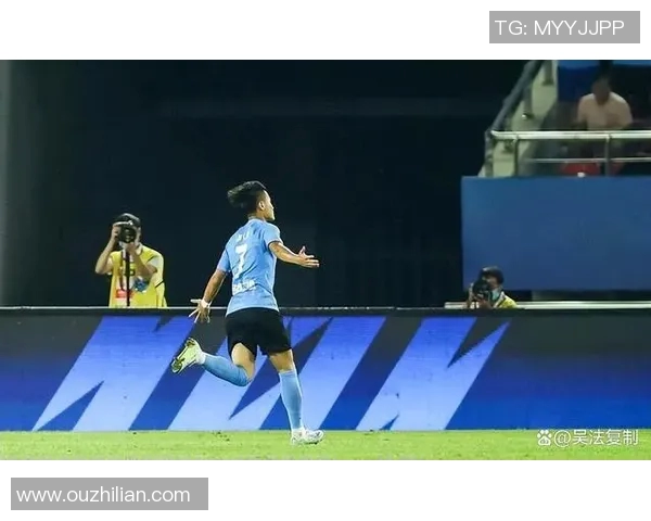 上海羽毛球队边路渗透革新探索与实践的深度剖析与展望 上海羽毛球队边路渗透革新探索与实践的深度剖析与展望