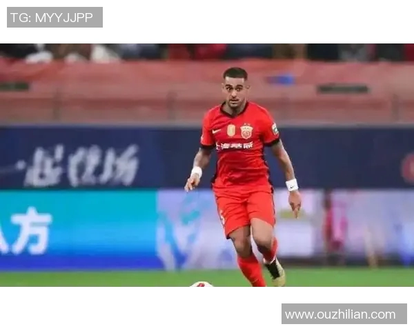 上海足球队配合引发热议球迷与专家各执己见探讨争议背后的真相 上海足球队配合引发热议球迷与专家各执己见探讨争议背后的真相