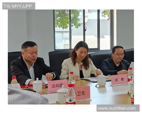 南京与成都网球队赛后复盘分析灵活性表现与战术调整的深度探讨 南京与成都网球队赛后复盘分析灵活性表现与战术调整的深度探讨