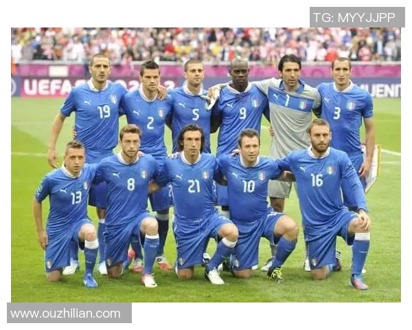 意大利足球明星全阵容揭秘及其辉煌成就回顾