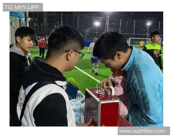 足球明星的慈善行动与日常生活中的善心瞬间分享 足球明星的慈善行动与日常生活中的善心瞬间分享