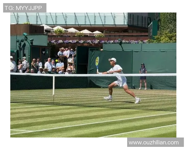 网球热点：解读上海网球队的包夹